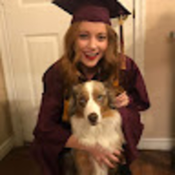 Meet your Posher, Lorraine - Picture 1 of 1